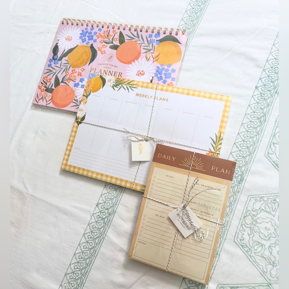 NWT Elūm Designs Stationery Planning Trio Set - Citrus Florals - Set of 3 - Picture 2 of 15
